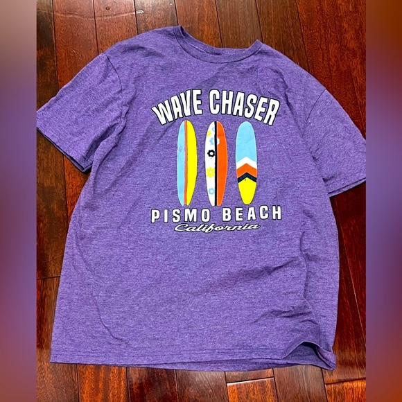Women’s Purple Wave Chaser Graphic T-Shirt size L - Picture 1 of 3